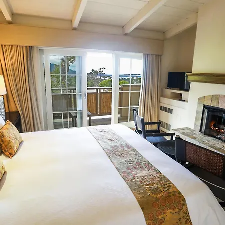 Tradewinds Carmel-3